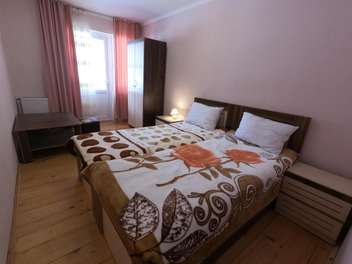 Girgola Bed and Breakfast Mestia Exteriör bild