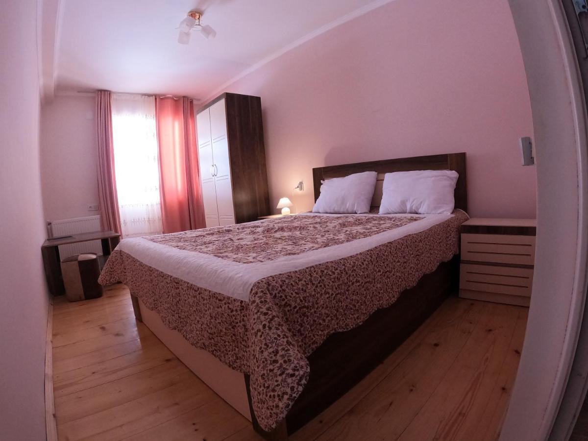Girgola Bed and Breakfast Mestia Exteriör bild