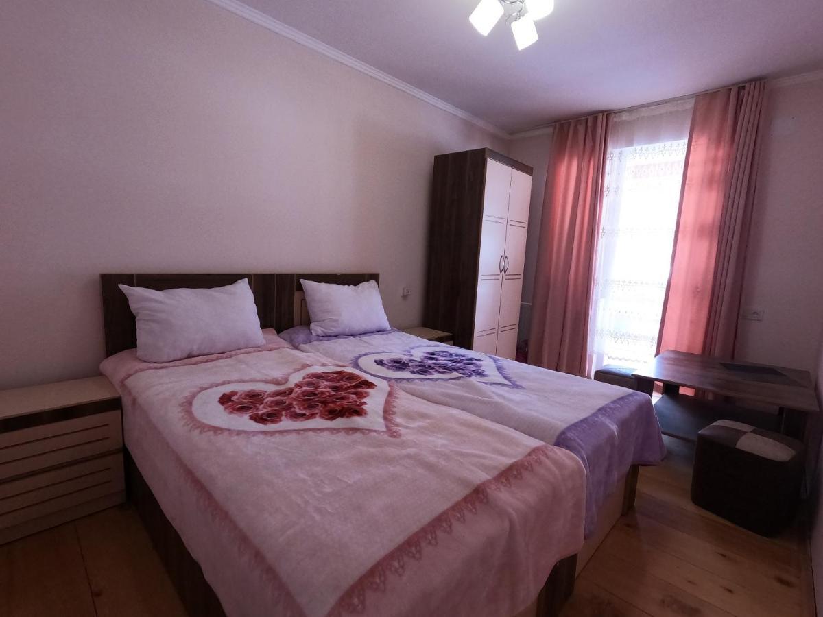 Girgola Bed and Breakfast Mestia Exteriör bild